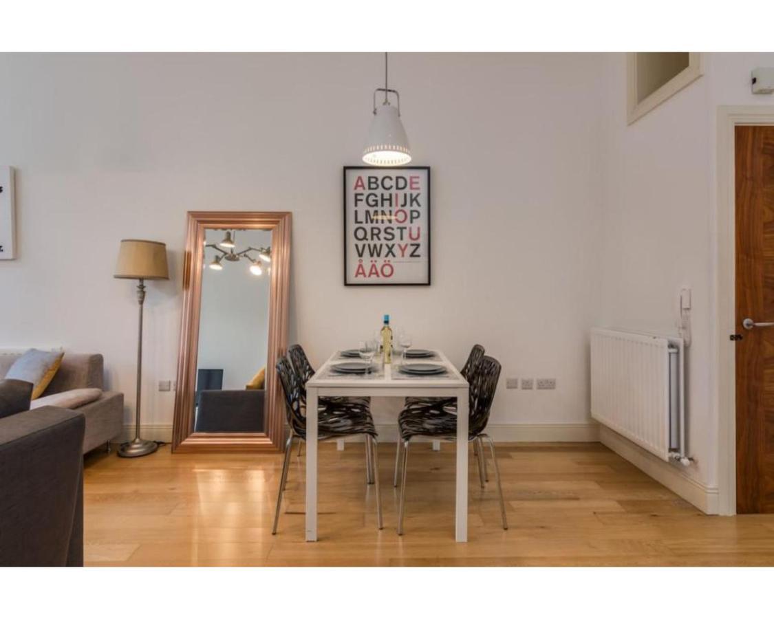 Central Belfast Apartments Fitzrovia Bagian luar foto